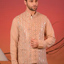 Rangkathaa Men Geometric Embroidered Mirror Work Regular Pure Silk Kurta with Trousers image 4