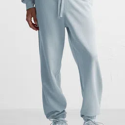 Stylecast X Kotty Men Mid Rise Track Pant image 2