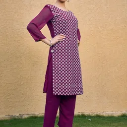 Moda Rapido Women Ethnic Motifs Embroidered Regular Thread Work Kurta with Trousers image 4