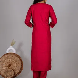 Toflei Women Floral Printed Kurta with Trousers & Dupatta image 2