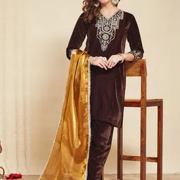 MOKOSH Women Ethnic Motifs Embroidered Regular Velvet Kurta with Palazzos & With Dupatta image 5