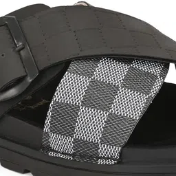 ARIVO Men Striped Thong Flip-Flops image 4