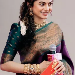 Aman's Impero Woven Design Zari Silk Blend Handloom Saree image 4