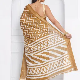 LABEL KASHI Geometric Printed Zari Saree image 2