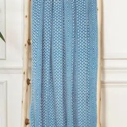 DEKORASI Red & Blue Geometric 380 GSM Blanket-picture-16