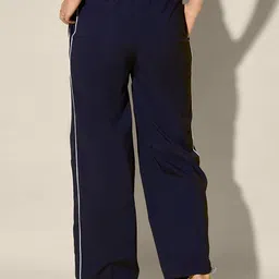 QIOA Women Relaxed High-Rise Easy Wash Trousers image 5