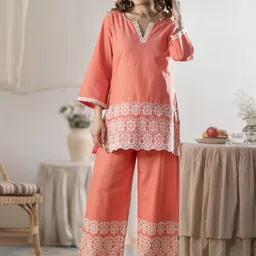 AUTUMN LANE Women Embroidered Pure Cotton Tunic & Trousers Co-Ord Set image 2