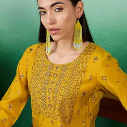 Sangria Floral Printed Round Neck Straight Kurta With Palazzos image 2