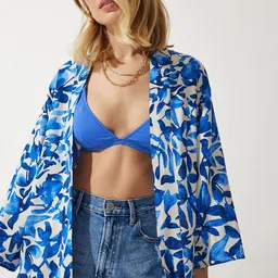 Happiness istanbul Floral Printed Open Front Shrug image 2