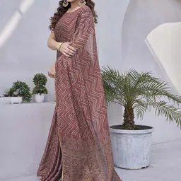 MIRCHI FASHION Geometric Printed Sequinned Saree image 3