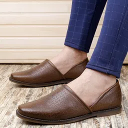 wugatti 100% Pure Leather Stylish Partywear Premium Quality Standard Nagras Loafers For Men image 3