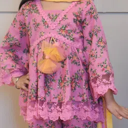 Fayon Kids Girls Floral Printed Pure Cotton Kurta Wth Sharara & Dupatta image 2