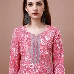 Ishin Floral Printed Round Neck Pure Cotton Kurta with Trousers & Dupatta image 5