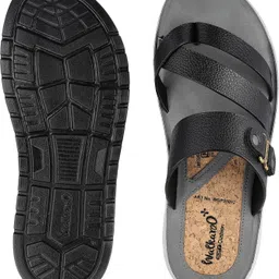 walkaroo Men Casual Sandal image 2
