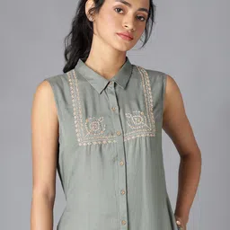 W Green & White Floral Embroidered Shirt Midi Dress image 5