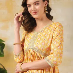 Rangita Ethnic Motifs Printed A-Line Midi Calf Length Ethnic Dress image 2