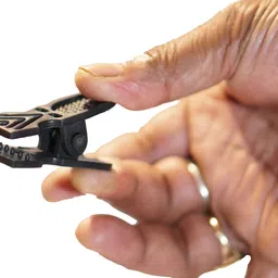 amp 72 Plastic Cloth Clips image 5