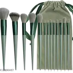 Trendy Makeup Brushes-image-46