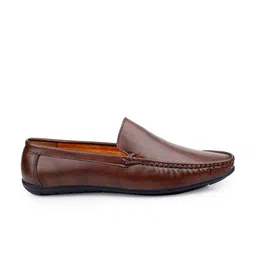 Bxxy Men Textured Formal Loafers image 2