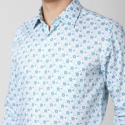 Van Heusen Men Blue Printed Formal Shirt image 2