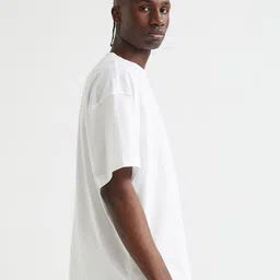 H&M Men White Oversized Fit Cotton T-shirt image 2