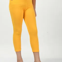 BAESD Girls Pack Of 4 Cotton Lycra Capris image 5