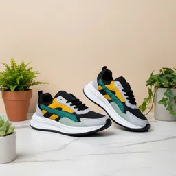 wearish Stylish Lightweight Black Green Running Sports shoes Breathable Mesh Walking Gym Sneakers For Men image 1