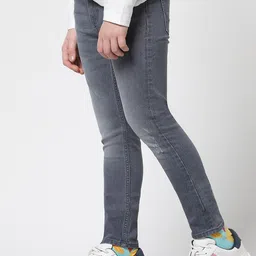 Jack & Jones Junior Boys Mid Rise Slim Fit Clean Look Heavy Fade Stretchable Jeans image 3