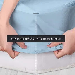 GADDA CO Blue Terry Textured Breathable Mattress Protector image 4