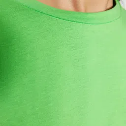 Trendyol Round Neck Short Sleeves T-shirt image 2