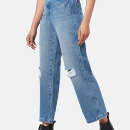 SF JEANS by Pantaloons Women Straight Fit Mildly Distressed Light Fade Jeans image 3