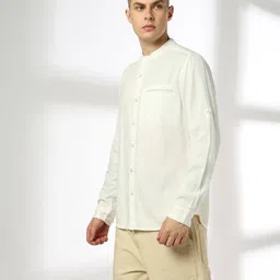 dnmx Men Regular Fit Shirt with Patch Pocket image 2