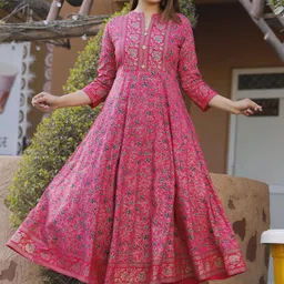 shri krishna textile Women Floral Print Viscose Rayon Anarkali Kurta-picture-39