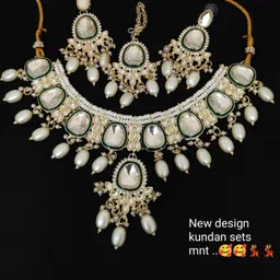 yuzi jewells Alloy Gold-plated White Jewel Set image 2