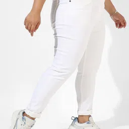 Instafab Plus Women Plus Size Jean Slim Fit Stretchable Jeans image 2