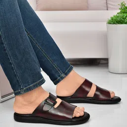 broomi Men Slippers-picture-18