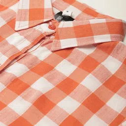 Vastraa Fusion Women Orange & White Pure Cotton Regular Fit Checked Casual Shirt image 2
