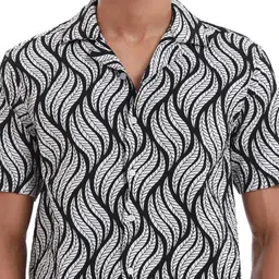 Banana Club Classic Abstract Printed Popcorn Shirt image 5