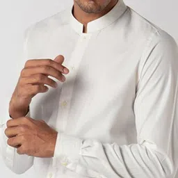 Bubber Blu Relaxed Fit Chambray Weaved Opaque Formal Shirt image 2