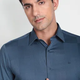 Arrow New York Spread Collar Slim Fit Cotton Formal Shirt image 5