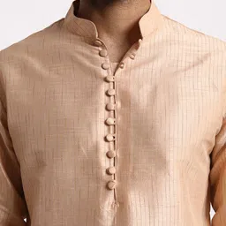 Streaks & Crosses Checked Mandarin Collar Kurta with Churidar image 2