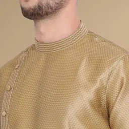 here&now x sanwara Sanwara Geometric  Embroidered Thread Work Mandarin Collar Jacquard Straight Kurta image 5