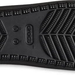 crocs Women Classic 2.0 Flats Sandal image 5