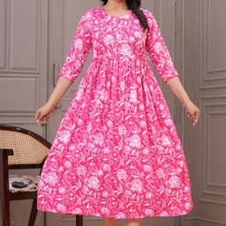 Women Printed Viscose Rayon Flared Kurta-image-9