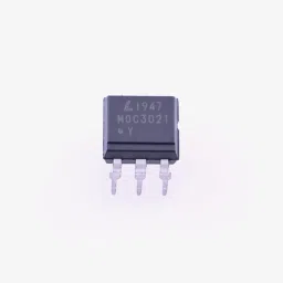 MOC3021 Triac Driver Optocoupler/Opto-isolator IC image 2