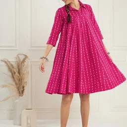 shrivani Women Printed Cotton Blend Flared Kurta image 1