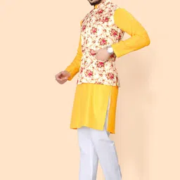 parallel times Men Pure Cotton Kurta Pyjama Ethnic Jacket Set image 3