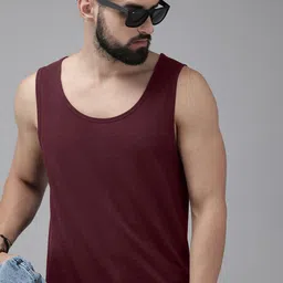 Roadster Men Solid T-shirt-picture-41