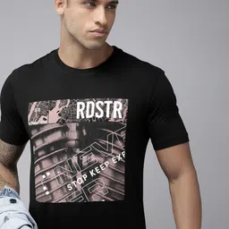 Roadster Men Black & White Pure Cotton Graphic Printed T-shirt-picture-49