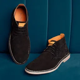 LOUIS STITCH Men Mid-Top Solid Suede Desert Boots-image-86